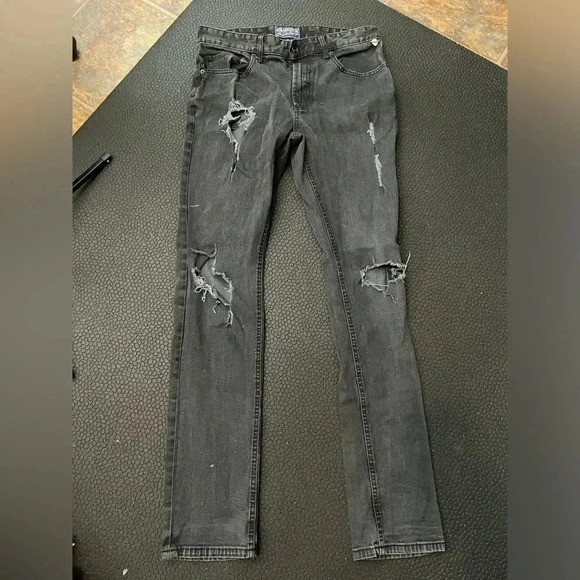 American Rag black distressed‎ denim straight like jeans size 34L - Picture 1 of 4